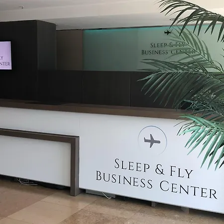호텔 Sleep&fly 4*